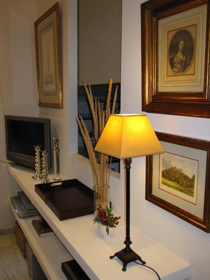 Apartamento En Centro Historico Con Parking Gratis Севілья Екстер'єр фото