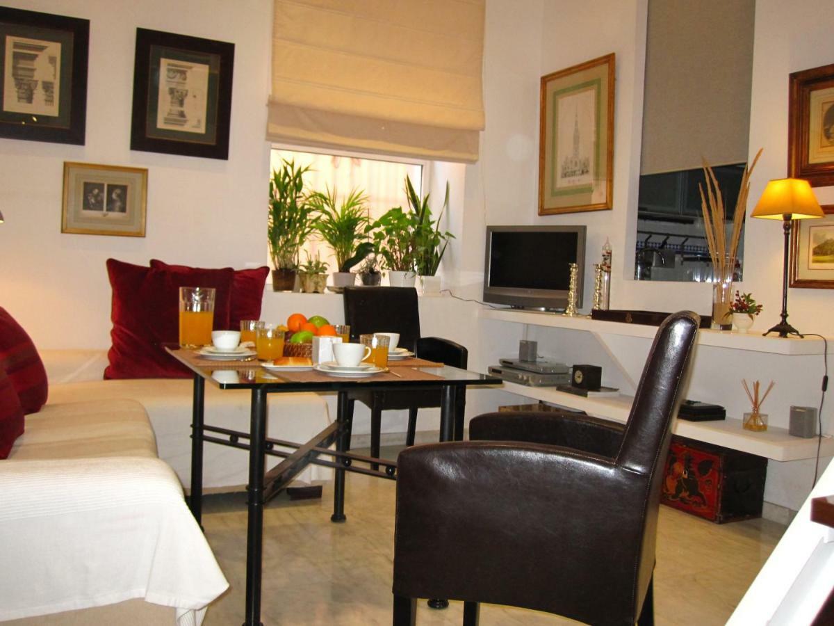 Apartamento En Centro Historico Con Parking Gratis Севілья Екстер'єр фото