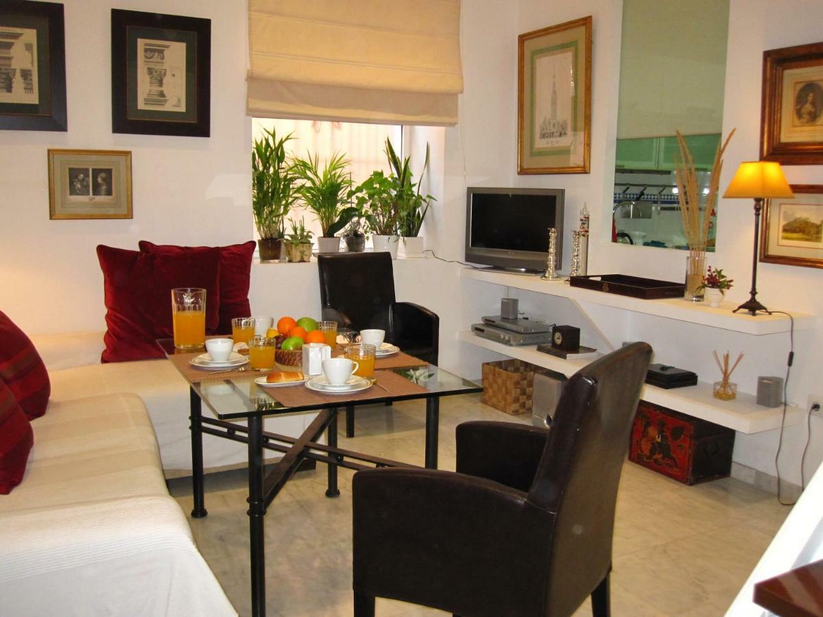 Apartamento En Centro Historico Con Parking Gratis Севілья Екстер'єр фото